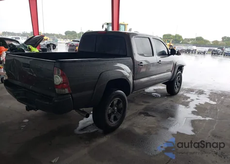 2015 Toyota Tacoma Base V6 из США, поврежденный, VIN 5TFLU4EN9FX133854
